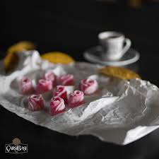 Çarşıbaşı Rosen-Lokum (Turkish Delight) – Handgemacht mit Echten Rosenblättern | 400g