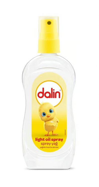 Dalin Baby Oil Spray 200 ml for Sensitive Baby Skin