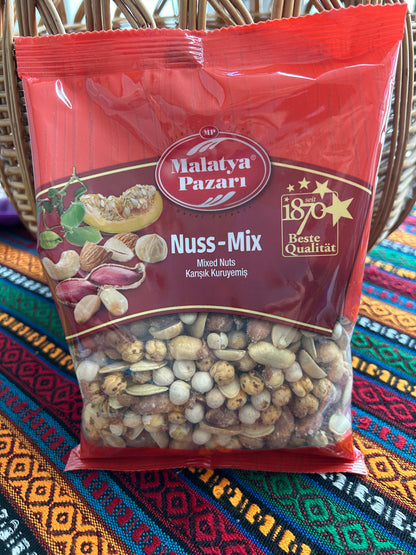 Malatya Pazarı Economix mixed nuts 200 g in a red bag with transparent window