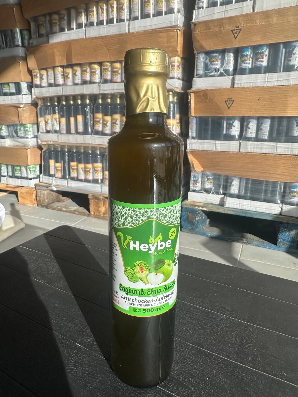Artichoke Apple Cider Vinegar 500 ml in a dark glass bottle with green label