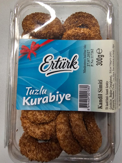 Ertürk Kandil Simidi sesame rings in a transparent 300 g pack