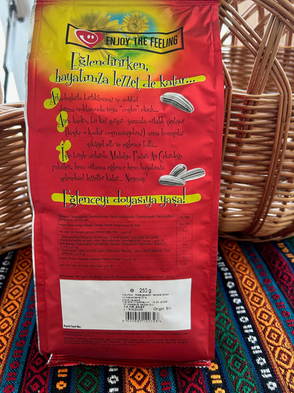 Malatya Pazarı Traditionelle geröstete und gesalzene weiße Sonnenblumenkerne 250 g im Standbodenbeutel