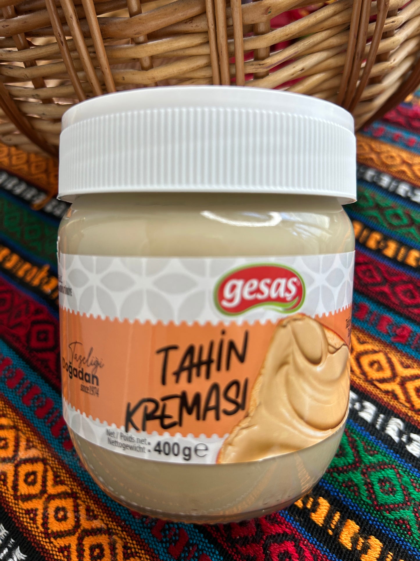 Gesas Tahini Cream 400 g in a glass jar with white screw lid
