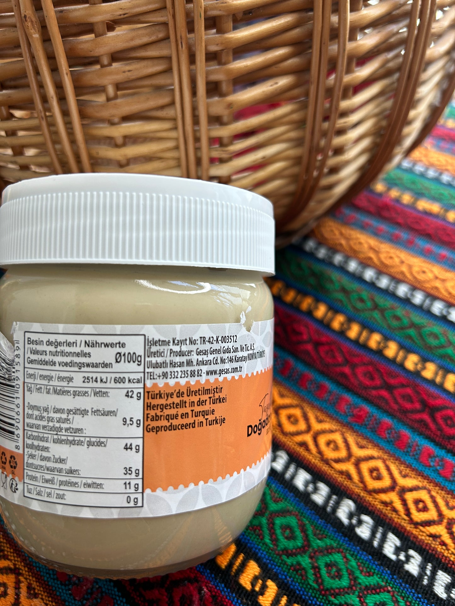 Nutrition information on the Gesas Tahini Cream 400 g glass jar