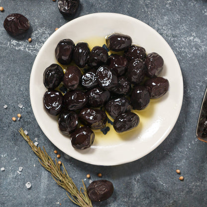 Köy Sefası Doğal Yağlı Çekirdekli Siyah Zeytin 450 g PET kavanoz