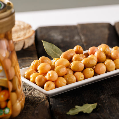 Köy Sefası Cracked Green Olives 400 g in a glass jar